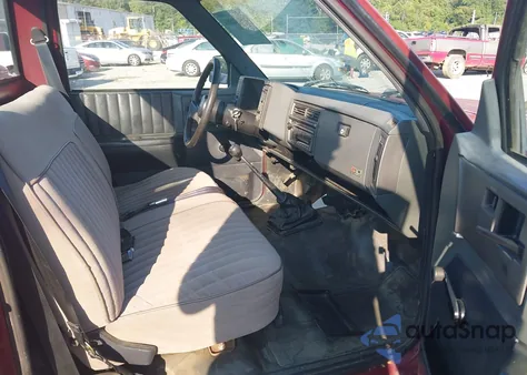 1991 Chevrolet S Truck S10 z USA, uszkodzony, nr VIN 1GCCS14E7M8131789